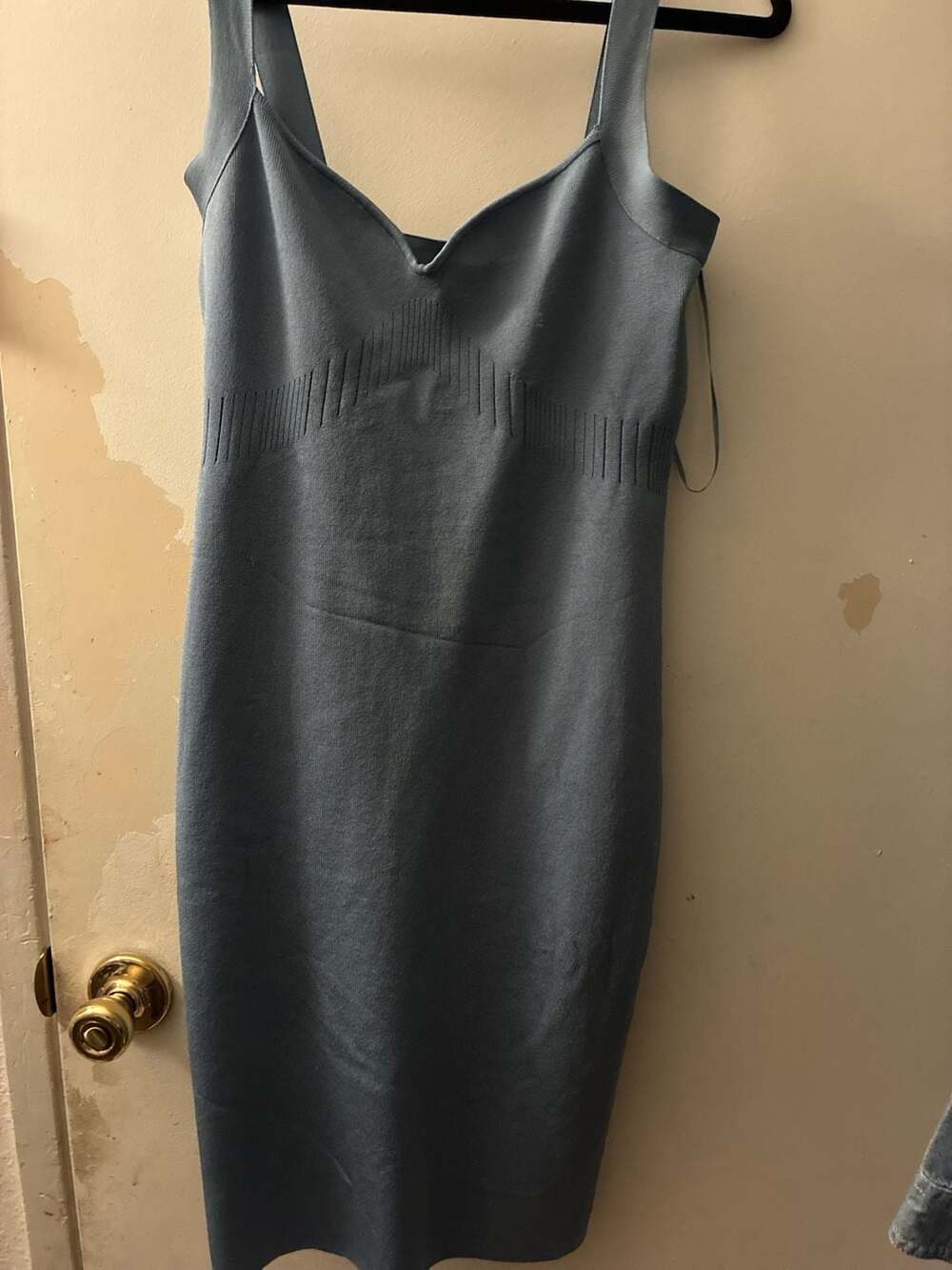 GUESS Close-Fitting Bandage Sweater Midi Dress in Blue